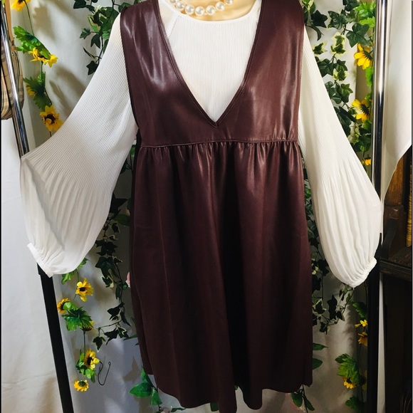 ZARA faux leather dress.  Brown/Maroon colour - Picture 2 of 9